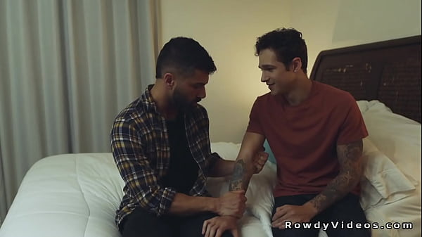 Ex prisoner anal bareback fucks until makes him cum