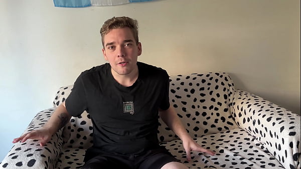 Golden Shower Turned Into a Facial Cumshot for a Piss Boy [4K]