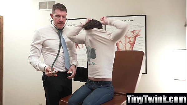 Not All of The Young Guys We Like Are Gay and Not Even All of The Gay Ones Like Older Men – Tinytwink