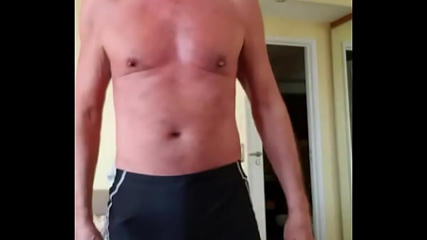 Pervy PapiFachero loves his fat daddy dong in his tight Muscle Alive gym shorts! #maturegay #gaymaduro #gaydaddy #gaydadd …