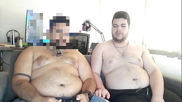 TBT Fui Na Casa Do Meu Amigo Jogar Mas Eu Queria Mesmo Era Dar (COMPLETO XV RED E SHEER) meu amigo Urso me deu leite na boca e esqueceu o game