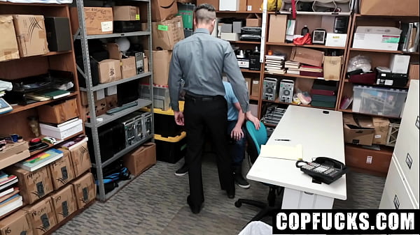 The Officer Successfully Detains the Perp and Conducts a Routine Cavity Search – Copfucks