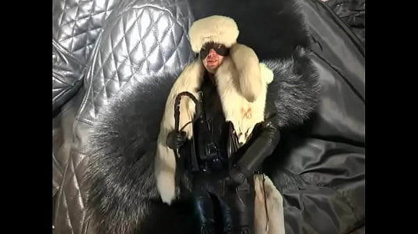 LECKT MEINE BOOTS SAUBER