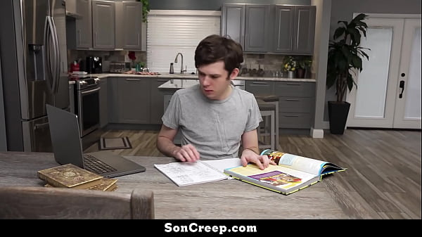 Twink Stepson Falls Into Stepdad’s Trap, Ending in A Wild and Dominating Encounter – Soncreep