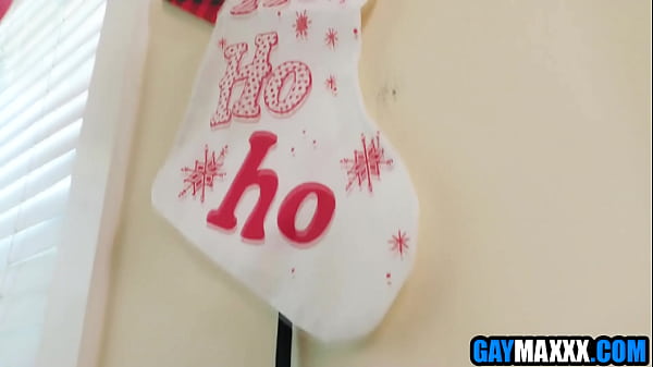 Freeuse gay christmas