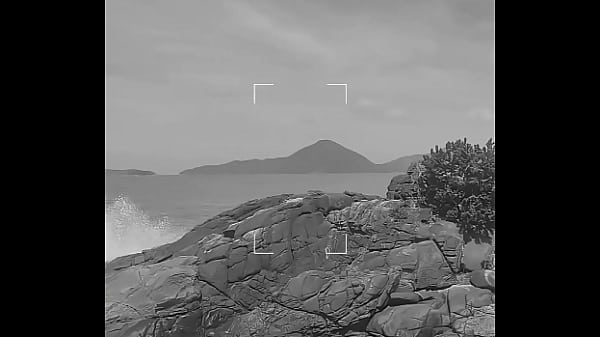 Ik was alleen thuis en pronkte in de woonkamer terwijl ik naar funk luisterde.