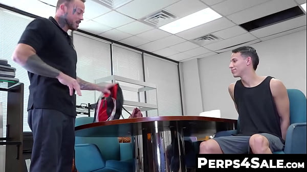 Perps4Sale.com – Sean Duran & Des Irez – Inked gay stud Dez Irez rides hunk officer Sean Duran dick