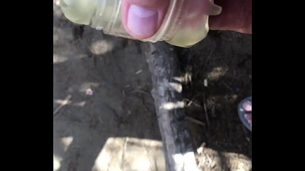 Branle au jus avec sextoy