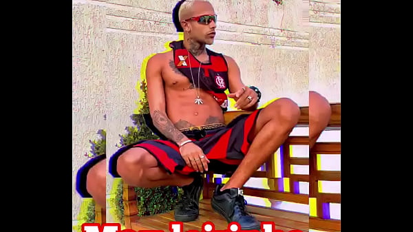 Fudendo o novinho da academia