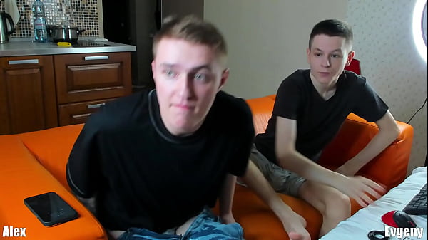 Fresh Skinny Twink Thick Girthy Shaft Facial